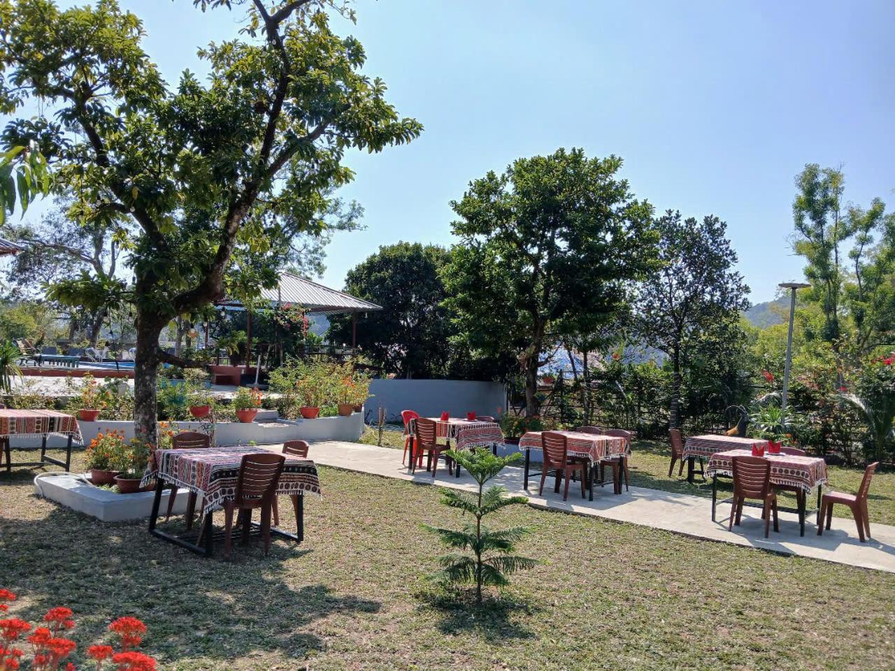 Catba Papillon Garden Bungalows & Resort Hien Hao Esterno foto