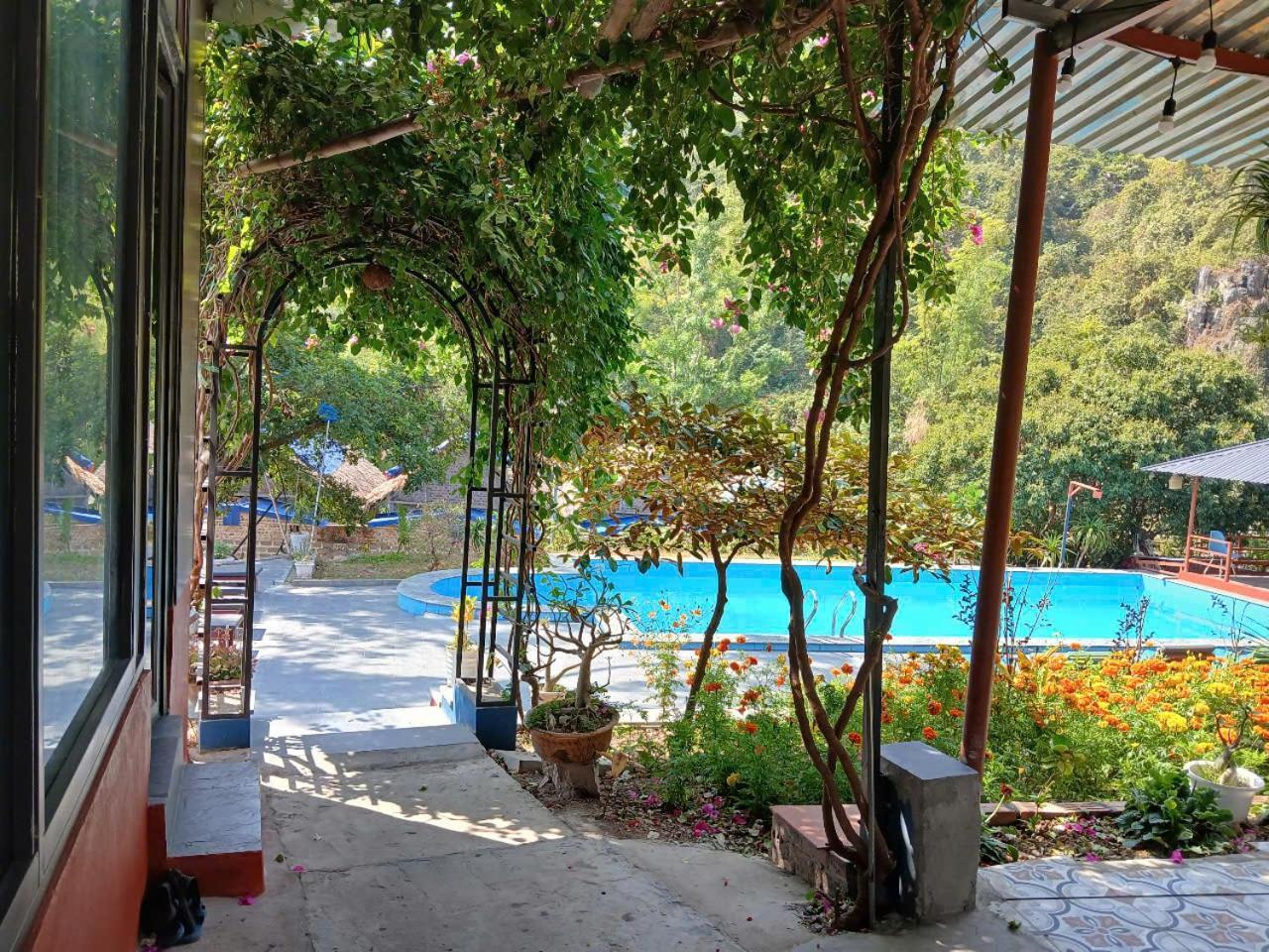 Catba Papillon Garden Bungalows & Resort Hien Hao Esterno foto
